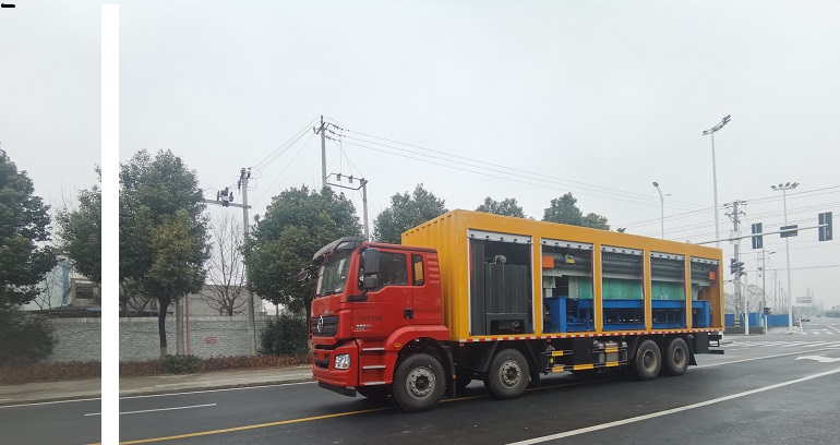 隨州壓泥車生產廠家前四後八壓泥車配置及價格